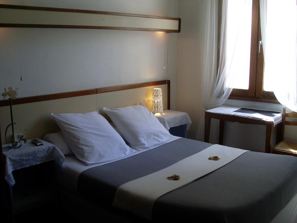 Hotel Innova Cardabella Avignon Ngoại thất bức ảnh