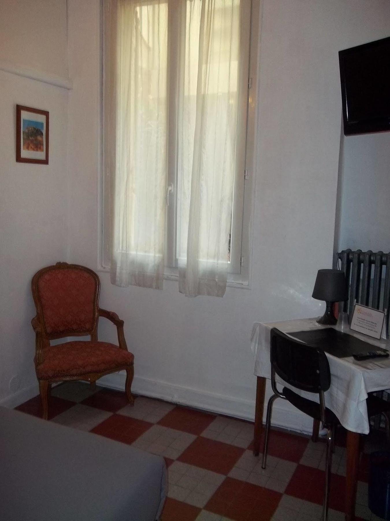 Hotel Innova Cardabella Avignon Ngoại thất bức ảnh