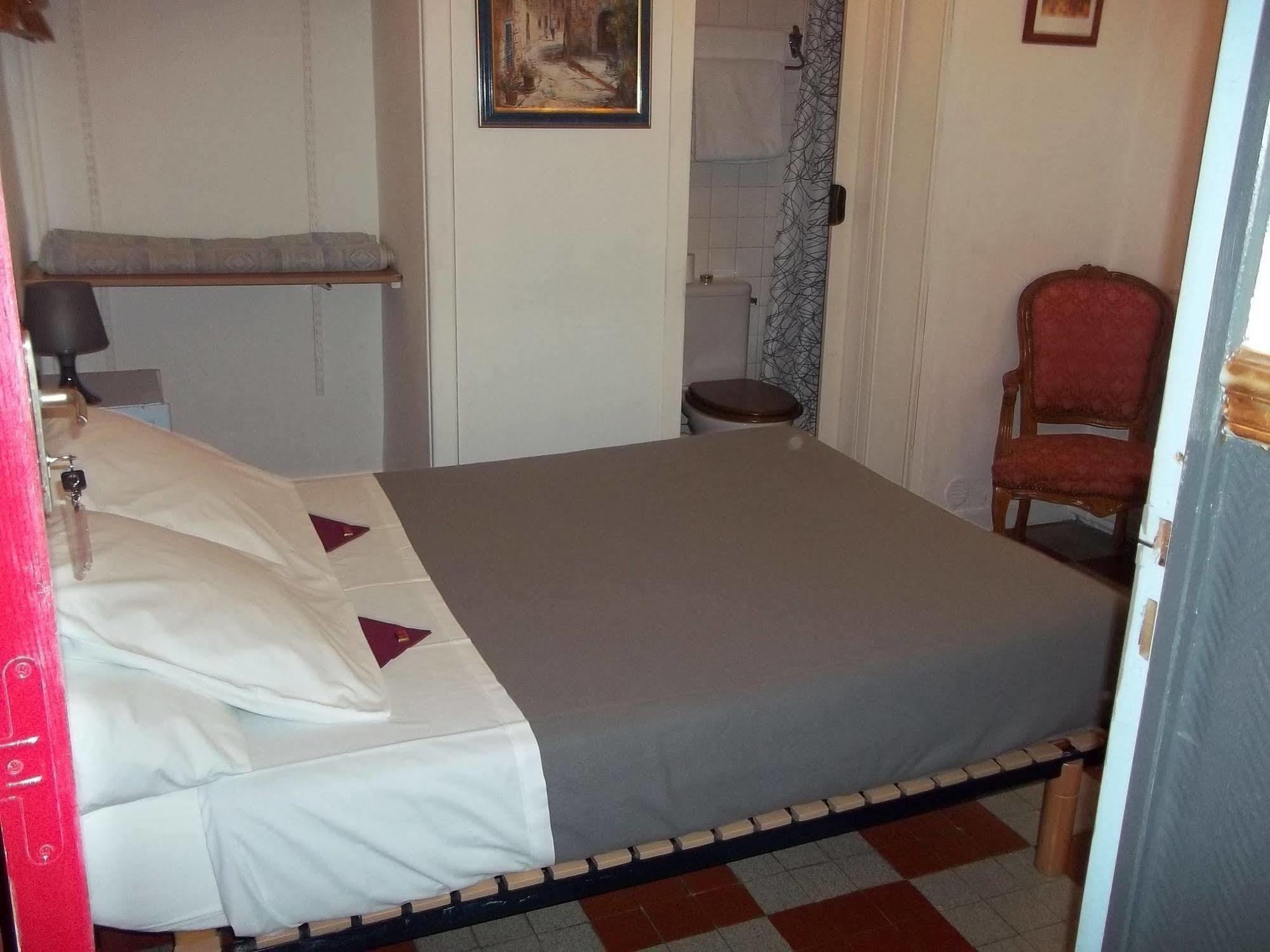 Hotel Innova Cardabella Avignon Ngoại thất bức ảnh